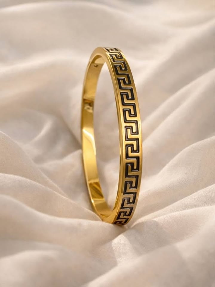 Men's Premium Stainless Steel Bracelet – Stylish Everyday Accessory