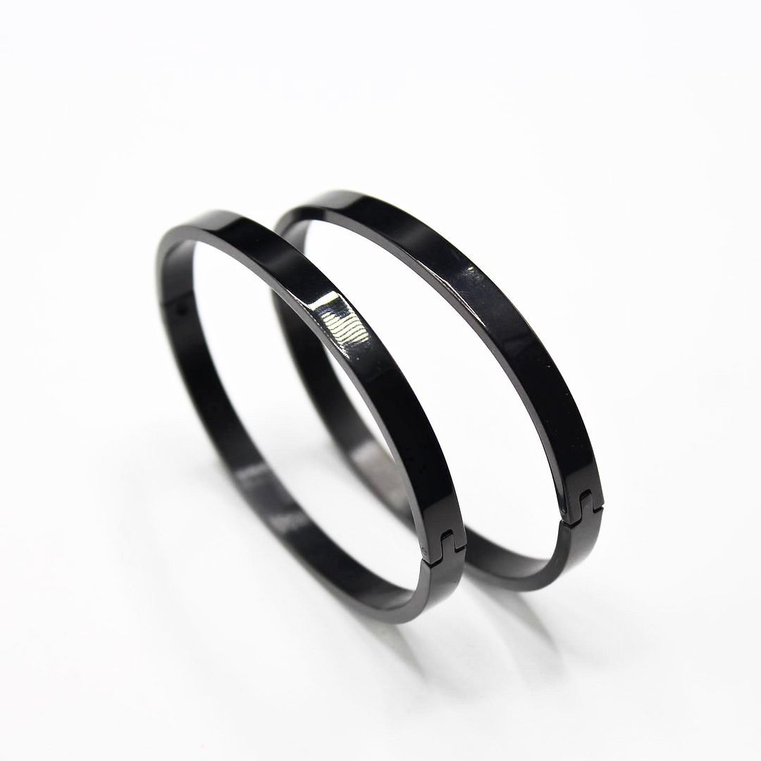 Black Gada Bracelet for Men