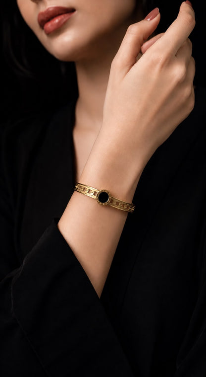 Luxury Gold Stainless Steel Ladies Bracelet | Anti-Tarnish Elegant Cuff Bracelet for Women