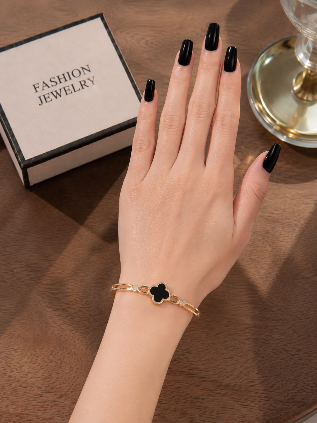 Luxury Gold-Tone Stainless Steel Black Clover Bracelet for Women | Premium Elegant Bangle