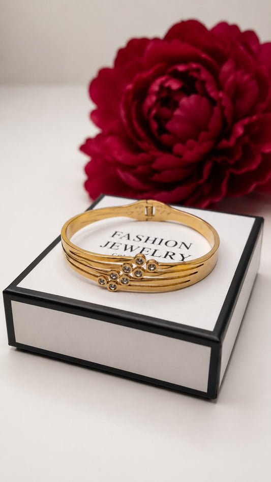 Luxury Gold-Tone Stainless Steel Crystal Bracelet for Women | Elegant Premium Bangle