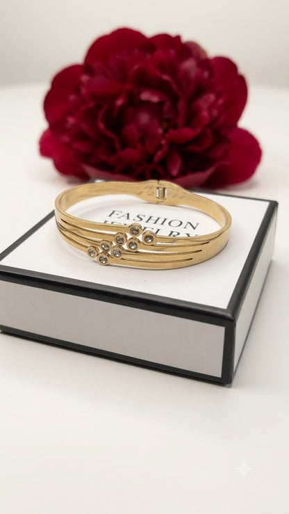 Luxury Gold-Tone Stainless Steel Crystal Bracelet for Women | Elegant Premium Bangle